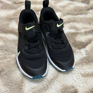 Nike shoes